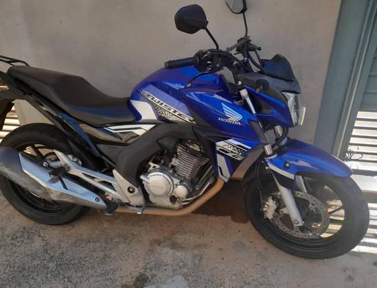 HONDA CB TWISTER HONDA CB TWISTER